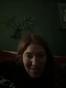 Snapshot of Angelk43 chatting on 11-30-25, 09:21 Angelk43 online show from 11-30-25, 09:21