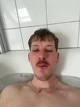 creampieboytim online show from 04-03-26, 10:22