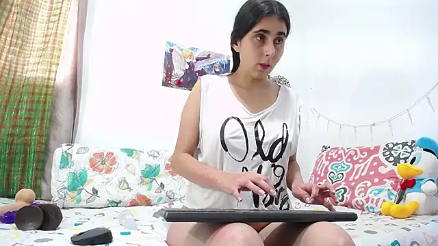 camila camila online show from 02-05-26, 01:51