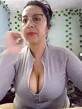 Snapshot of camilalatti chatting on 12-10-24, 12:06 camilalatti online show from 12-10-24, 12:06