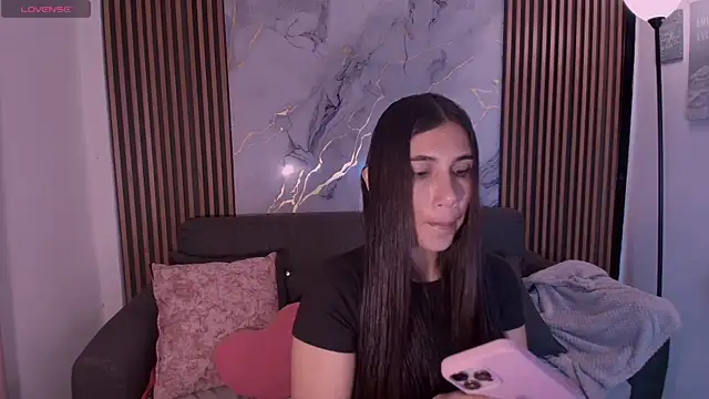 MarieJaneX online show from 10-18-25, 06:32