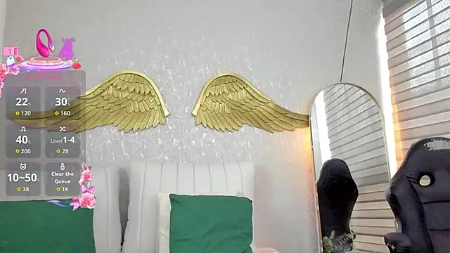EmmaFerrary online show from 06-15-26, 10:31
