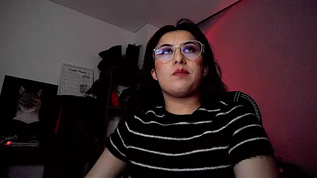 Snapshot of Scarlett_Sen chatting on 10-18-25, 02:52 Scarlett Sen online show from 10-18-25, 02:52