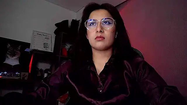 Snapshot of Scarlett_Sen chatting on 10-09-25, 03:45 Scarlett Sen online show from 10-09-25, 03:45