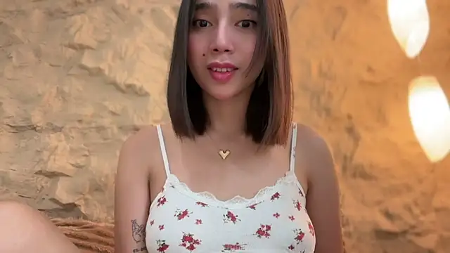 GenesisCastillano online show from 03-20-26, 05:41