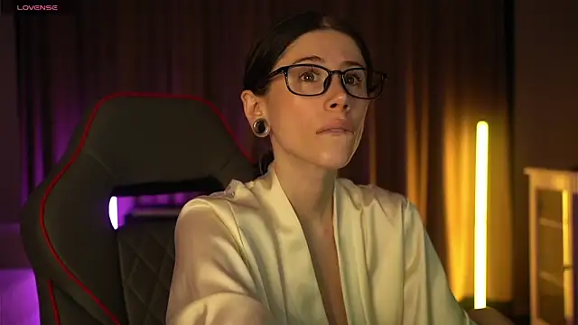 Your Nicolett online show from 12-17-25, 12:26