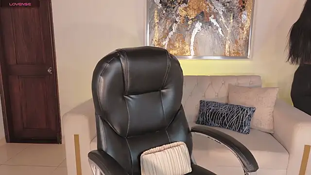 NickyLawson online show from 03-25-26, 04:23