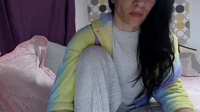 Snapshot of sexyevalove chatting on 09-20-25, 04:06 sexyevalove online show from 09-20-25, 04:06