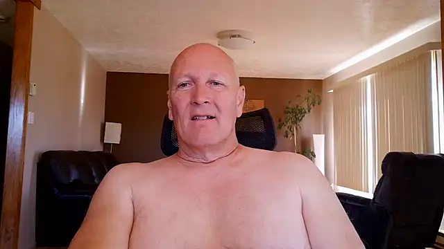 Snapshot of BasicAnt chatting on 07-12-26, 02:29 BasicAnt online show from 07-12-26, 02:29