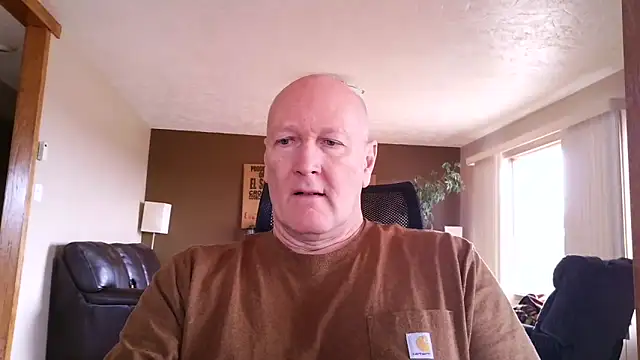 Snapshot of BasicAnt chatting on 02-17-26, 05:43 BasicAnt online show from 02-17-26, 05:43