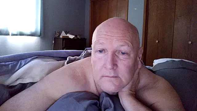 Snapshot of BasicAnt chatting on 02-19-26, 02:47 BasicAnt online show from 02-19-26, 02:47