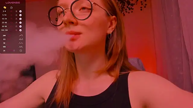 mollytuck online show from 10-17-25, 03:14