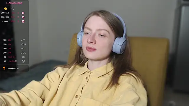 mollytuck online show from 12-08-24, 01:58