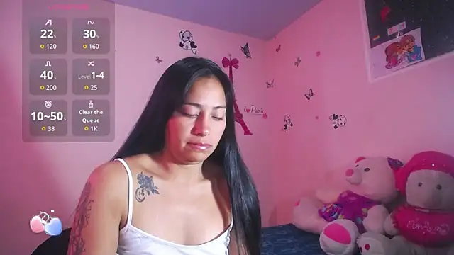 hanna girl21 online show from 10-31-25, 12:24