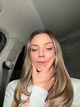 Snapshot of HopeHeaven chatting on 01-31-25, 09:26 HopeHeaven online show from 01-31-25, 09:26