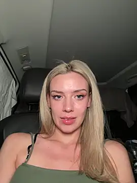 Snapshot of HopeHeaven chatting on 09-19-25, 08:57 HopeHeaven online show from 09-19-25, 08:57