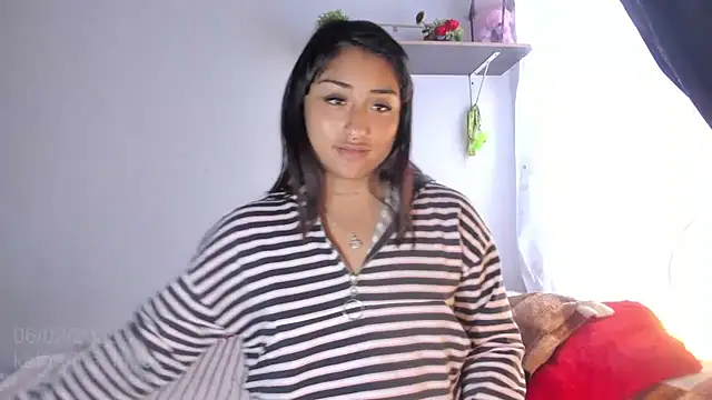 Snapshot of Katharina_Lopez chatting on 02-06-26, 03:30 Katharina Lopez online show from 02-06-26, 03:30