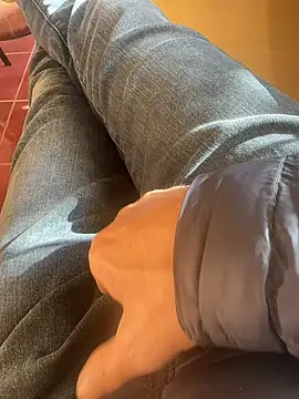 MAHKE12 online show from 11-27-25, 10:27