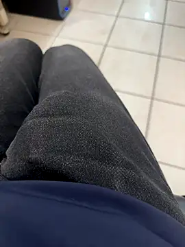 MAHKE12 online show from 11-07-25, 09:25