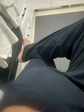 MAHKE12 online show from 02-05-26, 09:32