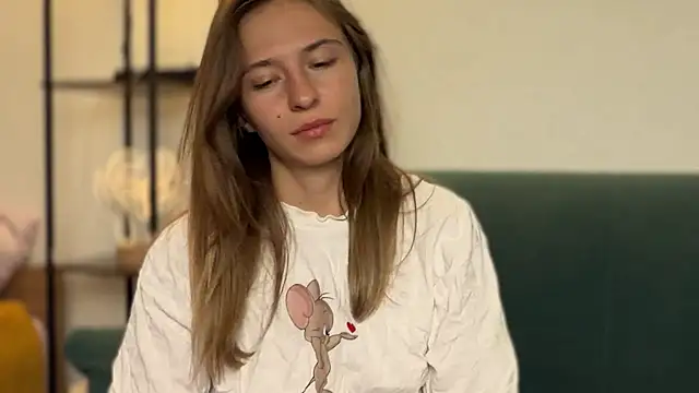 Snapshot of LovelyKatea chatting on 06-23-26, 03:32 LovelyKatea online show from 06-23-26, 03:32