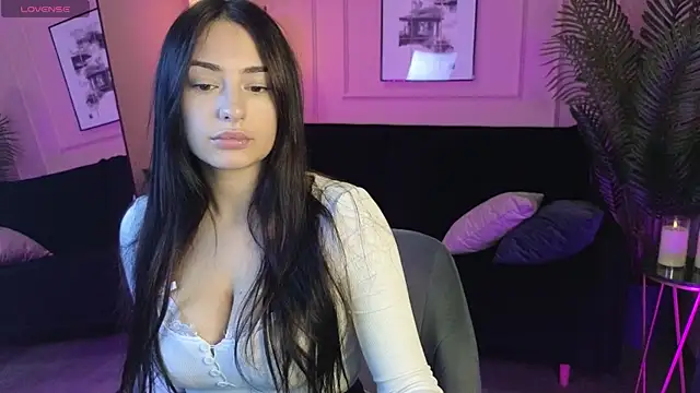 MilanaSugar online show from 11-25-25, 06:03