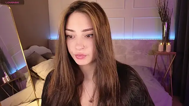 MilanaSugar online show from 02-18-25, 06:37