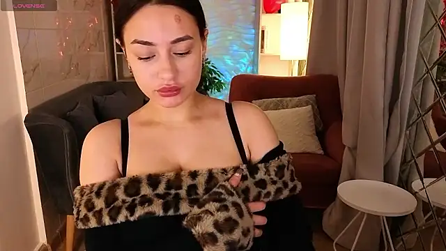 Snapshot of MilanaSugar chatting on 02-22-26, 07:11 MilanaSugar online show from 02-22-26, 07:11