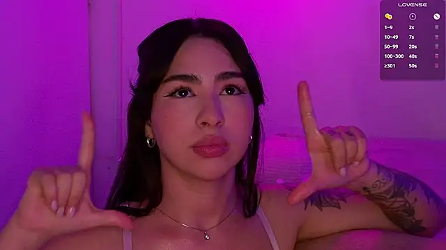Candy Ken online show from 10-22-25, 01:27