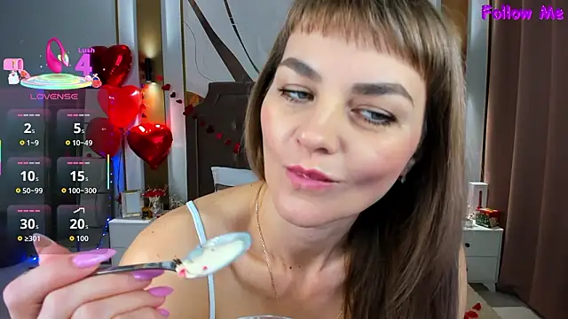 annasimonsj online show from 02-14-26, 01:06