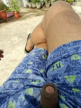 bigbonercoming online show from 04-18-26, 03:09