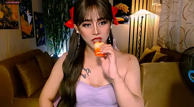 UrSweetKatCakes online show from 02-16-25, 11:50