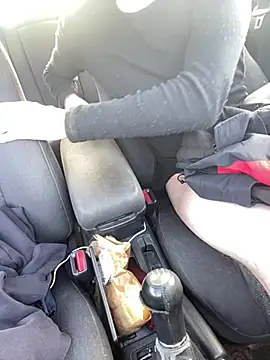 utoopia777 online show from 03-09-25, 11:03