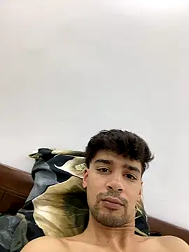 Hermanooooooo online show from 12-23-25, 01:16