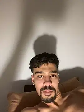 Hermanooooooo online show from 12-16-24, 12:59