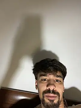 Hermanooooooo online show from 02-12-26, 07:41