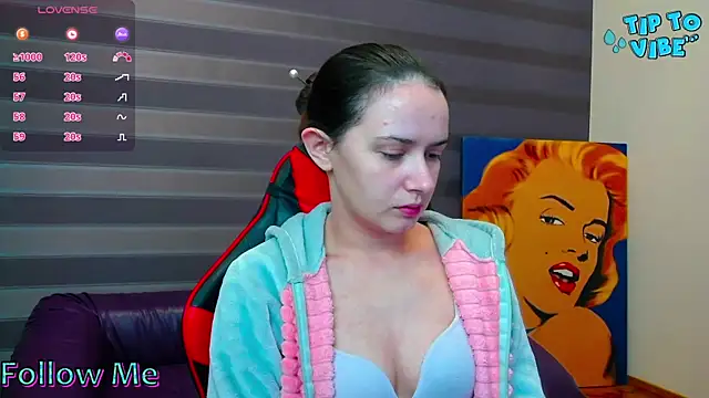 iris nikhols online show from 11-11-25, 04:07