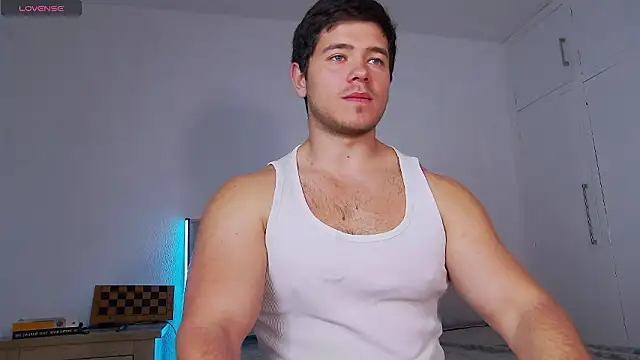 Arilas  online show from 03-25-26, 08:14