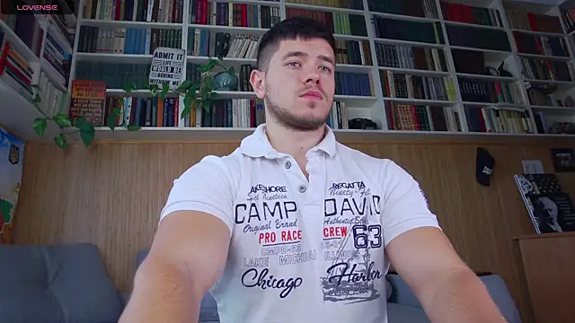 Arilas  online show from 09-20-25, 06:18