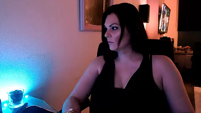 Snapshot of Bailey_S chatting on 02-12-25, 08:50 Bailey S online show from 02-12-25, 08:50