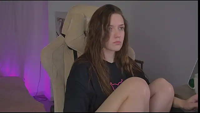 JennyDens online show from 04-04-26, 05:52