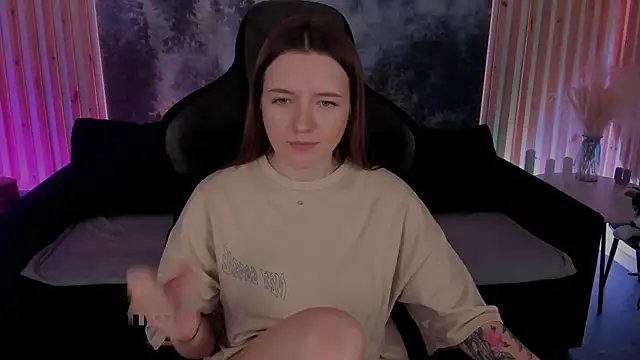 JennyDens online show from 01-21-25, 02:33