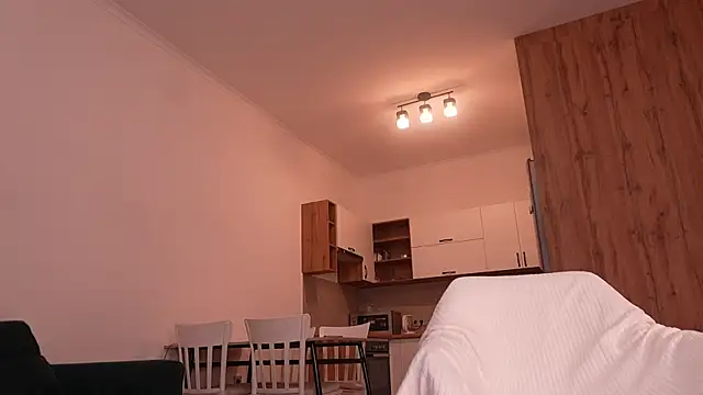 sharlin 13 online show from 07-16-26, 12:07