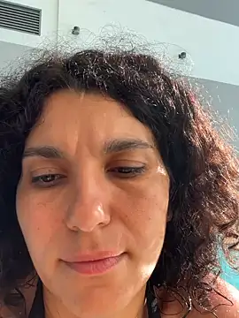  CurlySue  online show from 05-22-26, 12:19