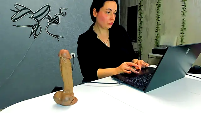 WorshipLilit online show from 11-21-25, 08:08