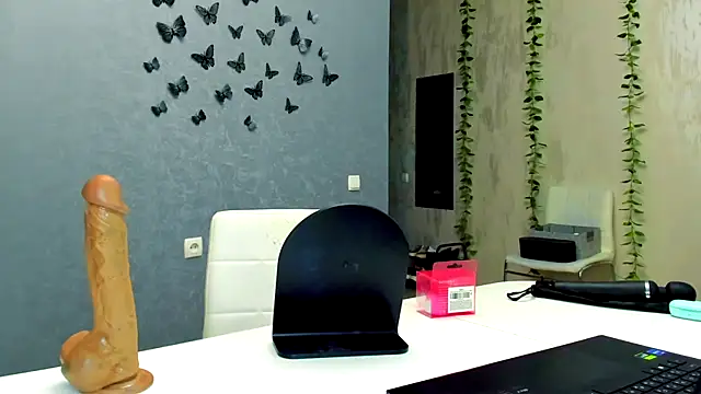 WorshipLilit online show from 09-23-25, 07:32