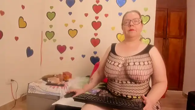 BarbaraFight online show from 11-19-25, 11:16