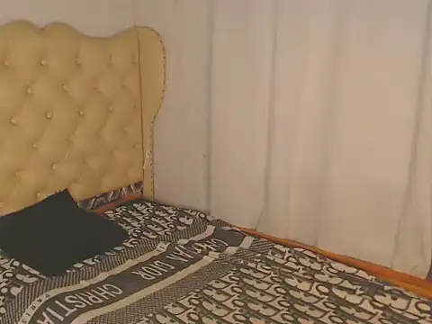 sweet prettygirl online show from 12-14-25, 01:01