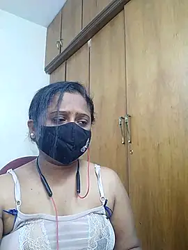 sexynayan23 online show from 05-14-26, 01:08