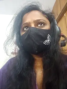 sexynayan23 online show from 09-10-25, 04:55